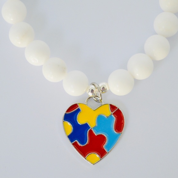 Autism Awareness Heart Beaded Bracelet - Picture 4 of 4